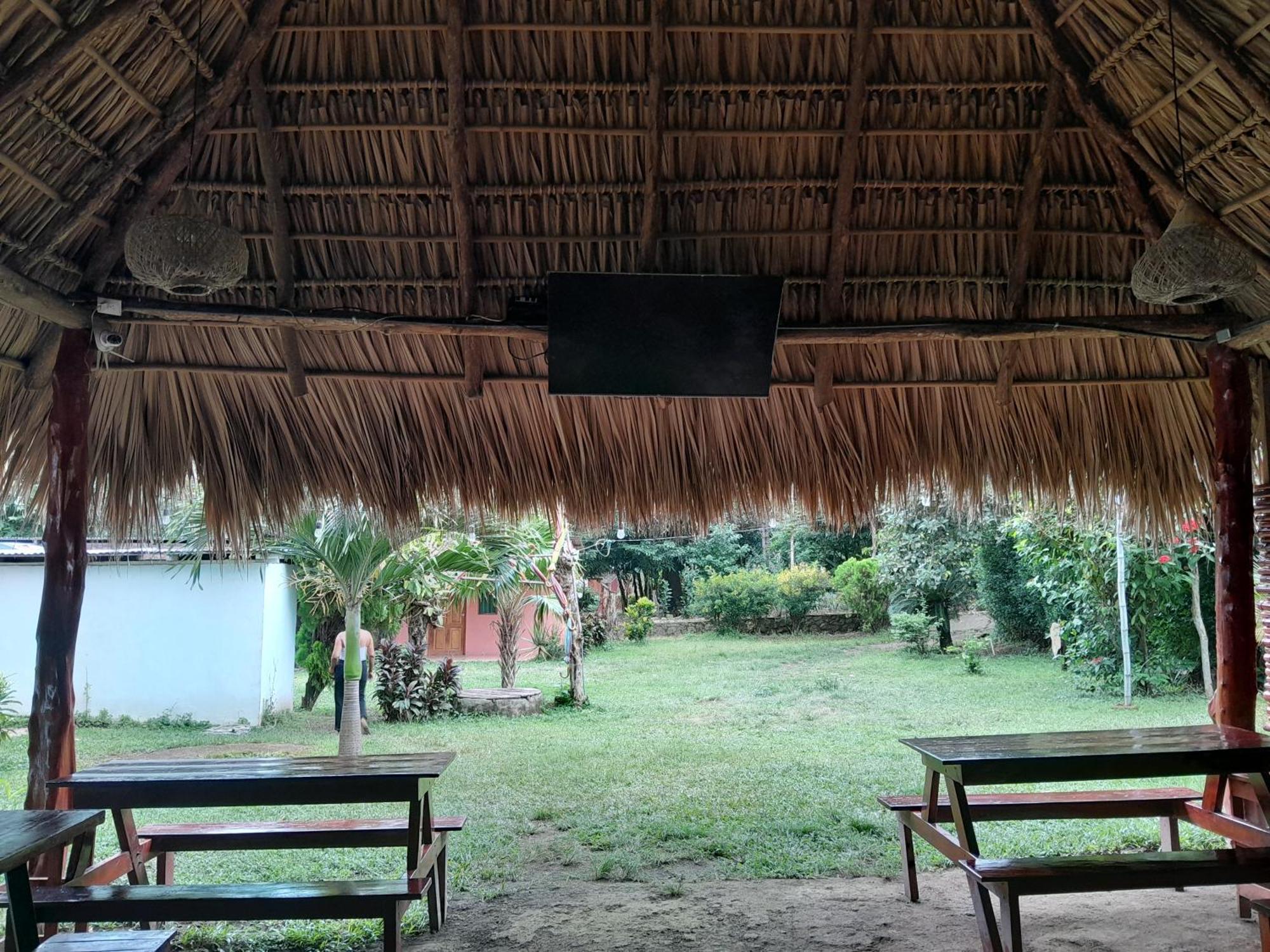 Hostel Los Chocoyos Mérida Kültér fotó
